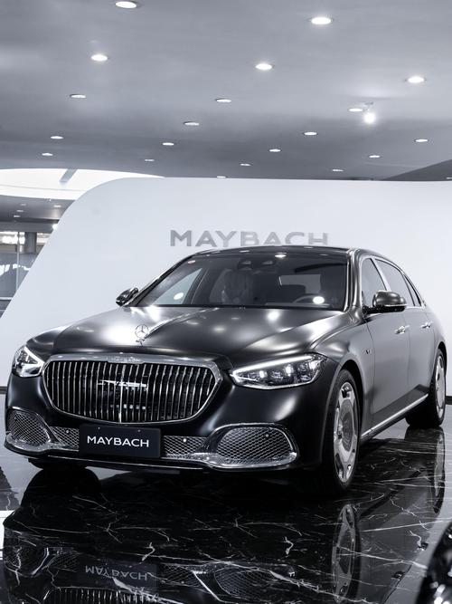 成都127岚图汽车的售后服务让用户无忧出行，迈巴赫未来的豪华车趋势